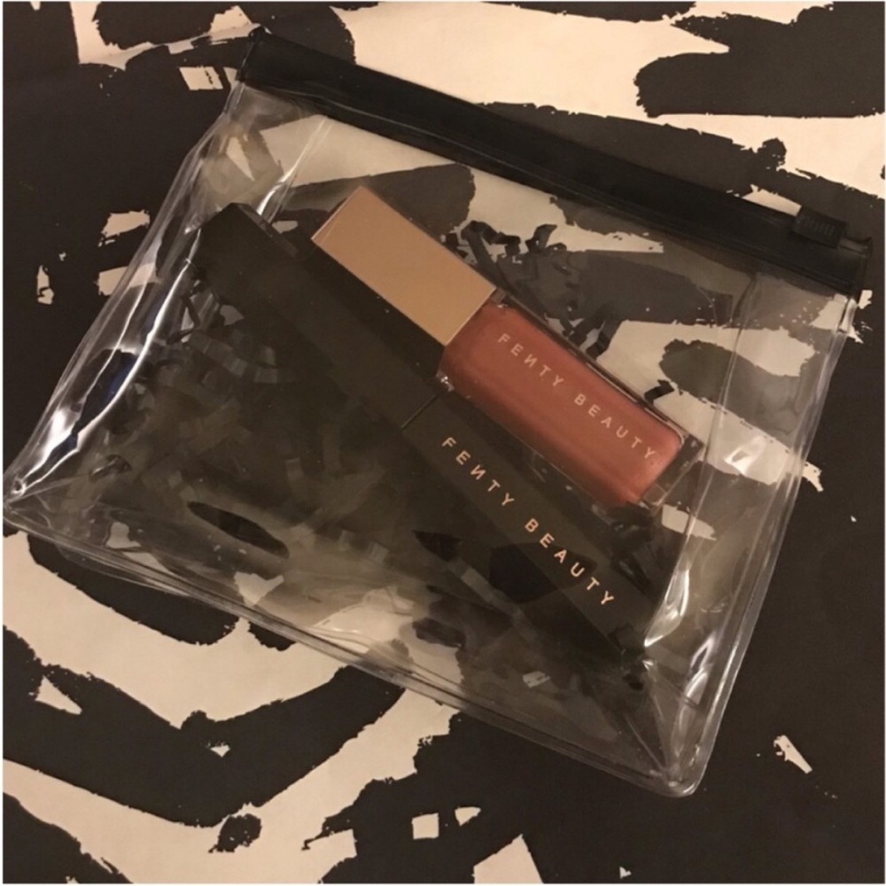 Fenty Beauty by Rihanna Lashes & Lips Duo - Hella Thicc Mascara & Lip Luminizer - Picture 8 of 9